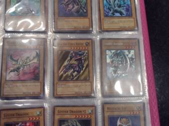500 Yu Gi Oh Cards