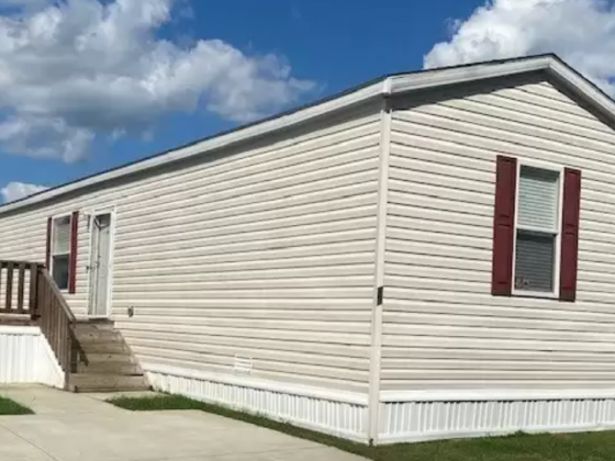 17 Towhee Ln, Lawrenceville