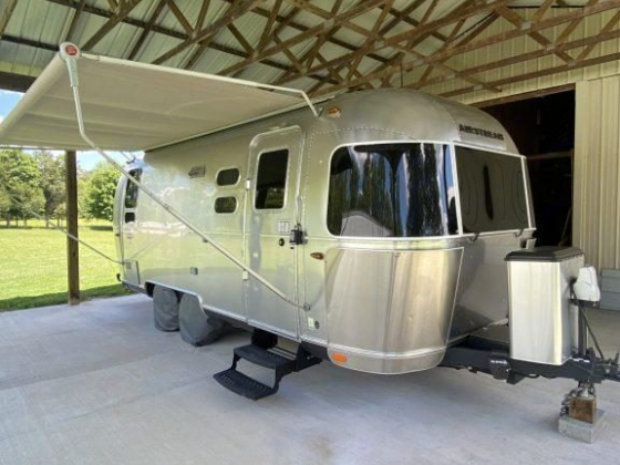 2016 Airstream International Serenity