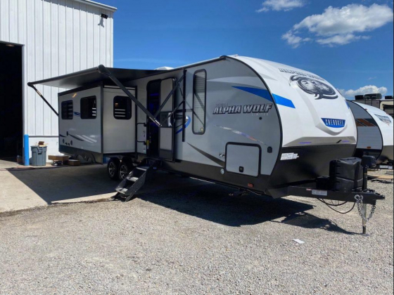 2021 Cherokee Alpha Wolf