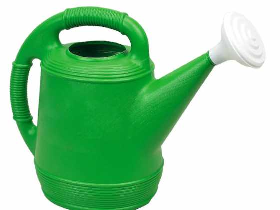 Misco Home and Garden 2 Gallon Watering Can
