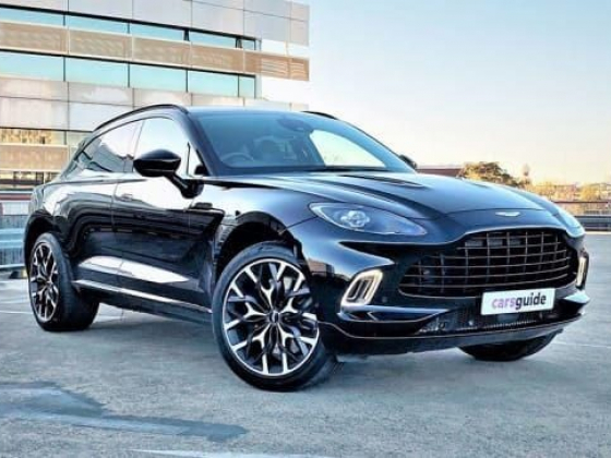 Aston Martin DBX 2022 review
