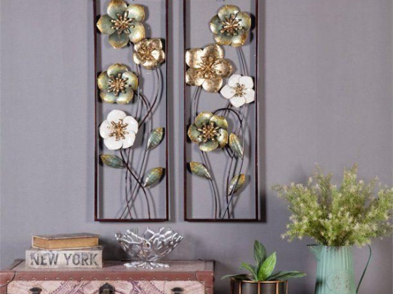 LuxenHome 2-Piece Metal Flowers Wall Decor