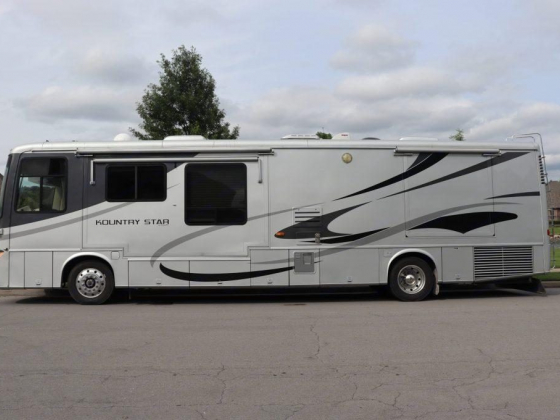 Fully Loaded Perfect Getaway- Newmar Kountry Star