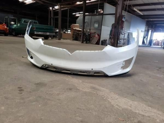 17-18 Tesla Model X Front Bumper Upper+Lower OEM L@@K - $600 (douglasville)