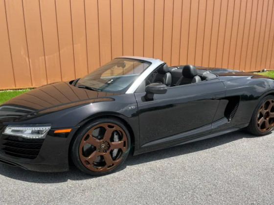 PCarmarket Features Audi R8 Spyder For Top Down Cruises