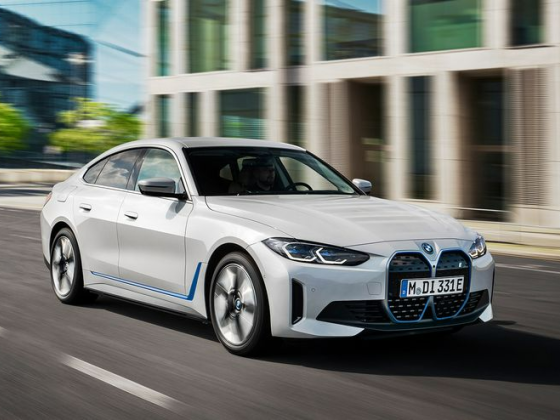 5 Things to Know about the BMW i4