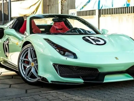 This Ferrari 488 Pista Spider Is Inspired By Stirling Moss’s 250 GTO