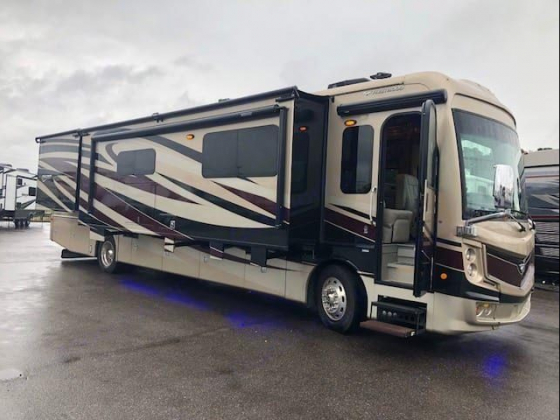 2017 Fleetwood Discovery - We Will Deliver, Set Up and Pick Up if Driving