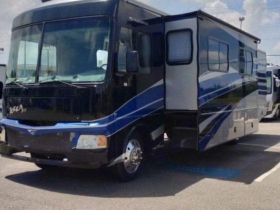 Amazing Coachmen Terra 34N Bunkhouse