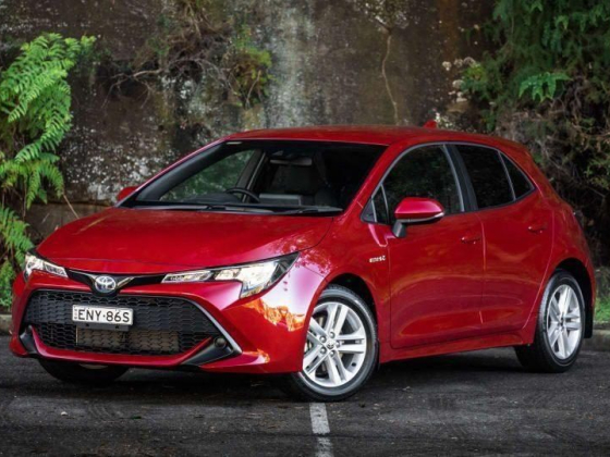 2021 Toyota Corolla Ascent Sport Hybrid review