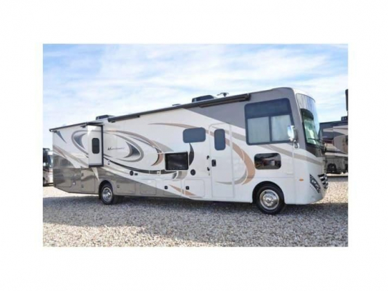 2018 Thor Motor Coach Hurricane