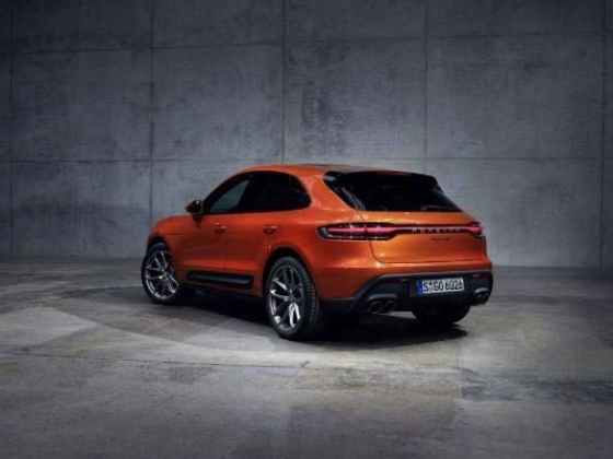 2022 Porsche Macan Gets Modest Upgrades, Price Jump to $56,250