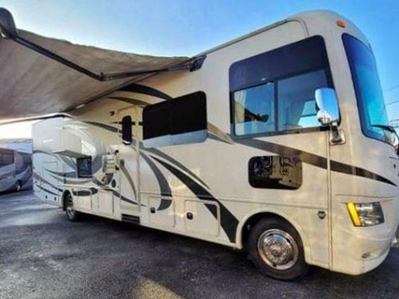 2015 Thor Motor Coach Windsport