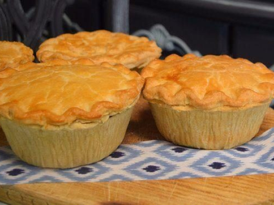 Georgia, United States Food Guide: 4 British food Must-Eat Restaurants & Street Food Stalls in Port