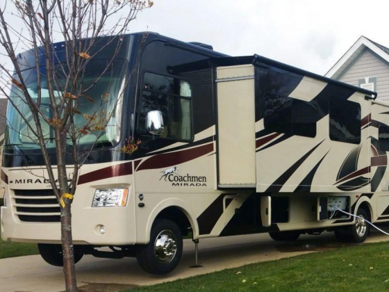2018 Coachmen Mirada 35BH