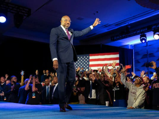 Warnock’s Victory Forges Democrats’ Path Through the New Battlegrounds