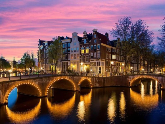 48 hours in . . . Amsterdam, an insider guide to navigating the city's canals and beyond