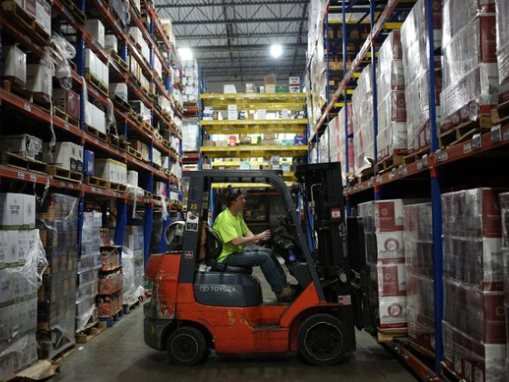 US Jobs Data Show Broad Cooling After Run of Surprise Strength