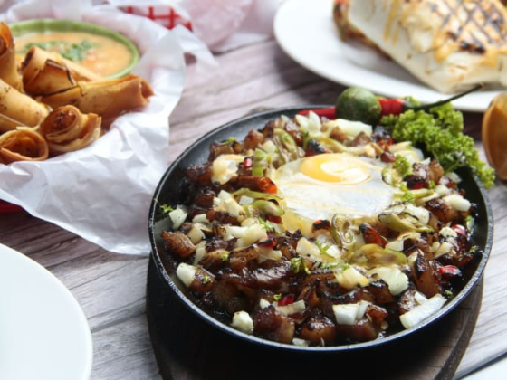 29 Filipino Foods To Try In 2024