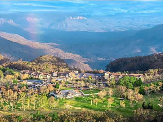 Exploring the Great Blue Mountains, Sydney's nature playground