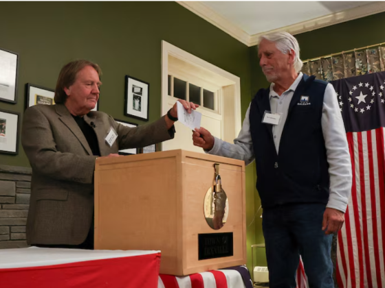 Election Day officially begins as Harris and Trump tie in Dixville Notch midnight vote