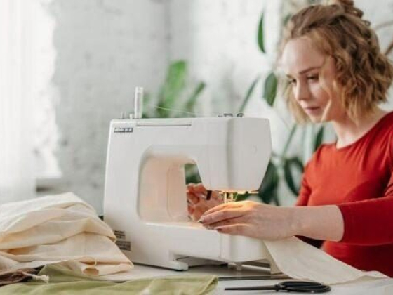 3 Budget-Friendly Crafts You Can Do With a Sewing Machine