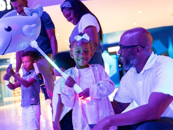 Glow Nights at Georgia Aquarium