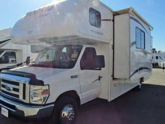 2011 Fleetwood RV - Tioga Ranger 28Y