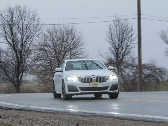 Is the 2021 BMW 5 Series a Good Car? Here Are 5 Pros and 4 Cons
