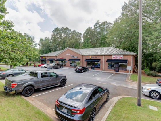 1884 LAWRENCEVILLE-SUWANEE RD - RETAIL FOR RENT
