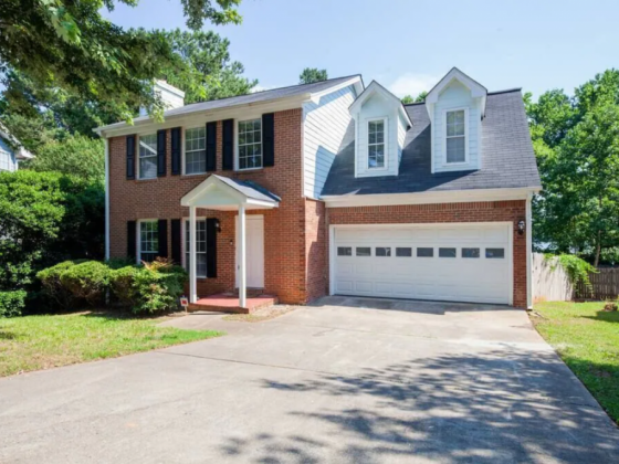 Lake Front City Retreat w/ Cozy Interiors