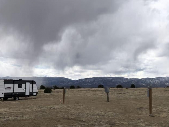 Dutchmen RV Coleman lantern 17 b