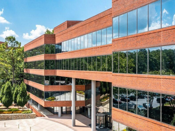 Governors Lake 200 - 6801 Governors Lake Pky