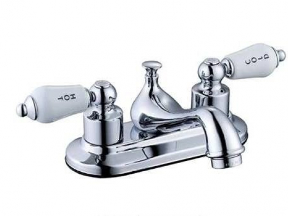 GLACIER BAY BATHROOM FAUCET. NEW IN THE BOX - $30 (Braselton, GA)