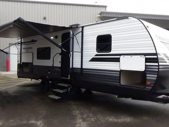 2021 Grand Design, sleeps 8, half-ton towable, ready for family fun!