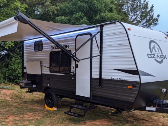 Eimy' Forest River Ozark