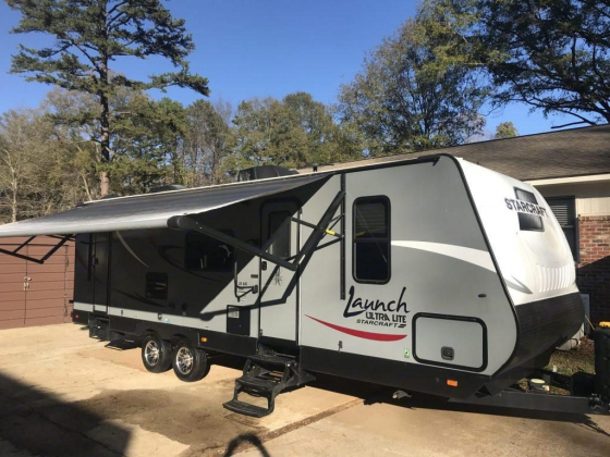 2016 Starcraft Launch Very Clean/Pet Friendly