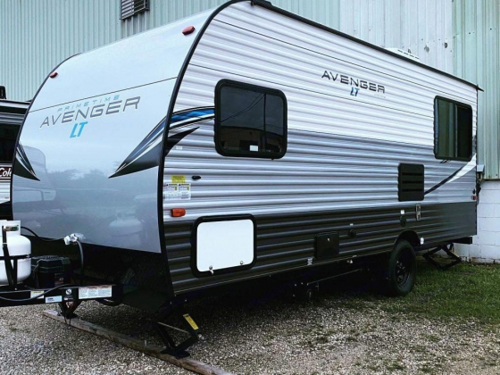 2021 Prime Time Avenger/ Sleeps 4