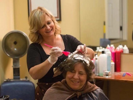 7 Essential Tips for Starting a Successful Home Salon