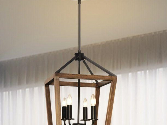 Pendant Light,Farmhouse Wood Pendant Lighting,4 Lights Adjustable Height Rustic Chandelier with Oak