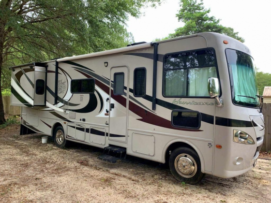 2013 Thor Motor Coach Hurricane