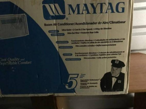 MAYTAG 5000 BTU Air Conditioner