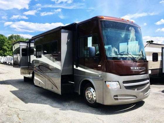 2014 Winnebago Sightseer (Lady)