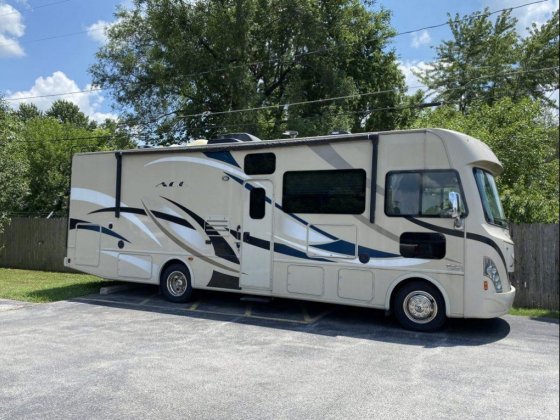 2017 Thor Motor Coach A.C.E Bunkhouse