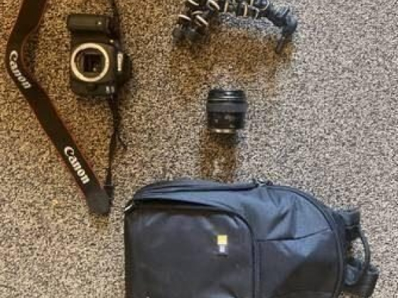 Canon 80d + 85mm lens with accessories