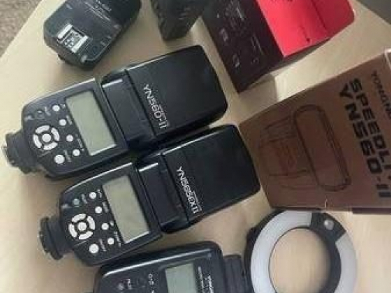 Canon Speedlight Flashes + Wireless Triggers