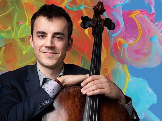 Rainer Eudeikis Plays Shostakovich