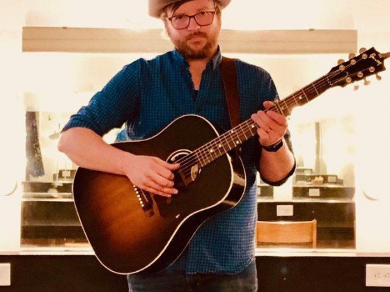 Eddie Owen Presents: Ross Newell