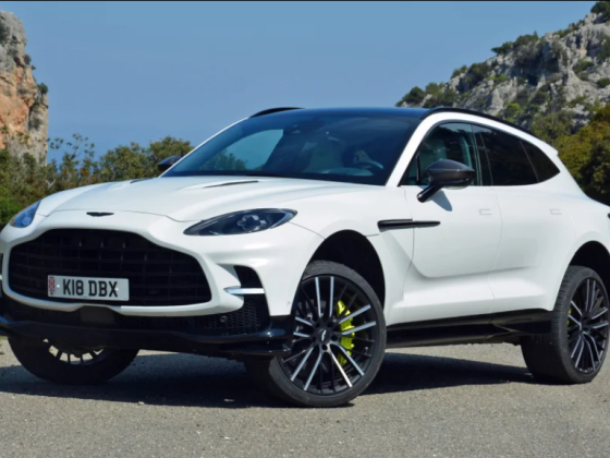 2023 Aston Martin DBX 707 First Drive Review | Supercar SUV